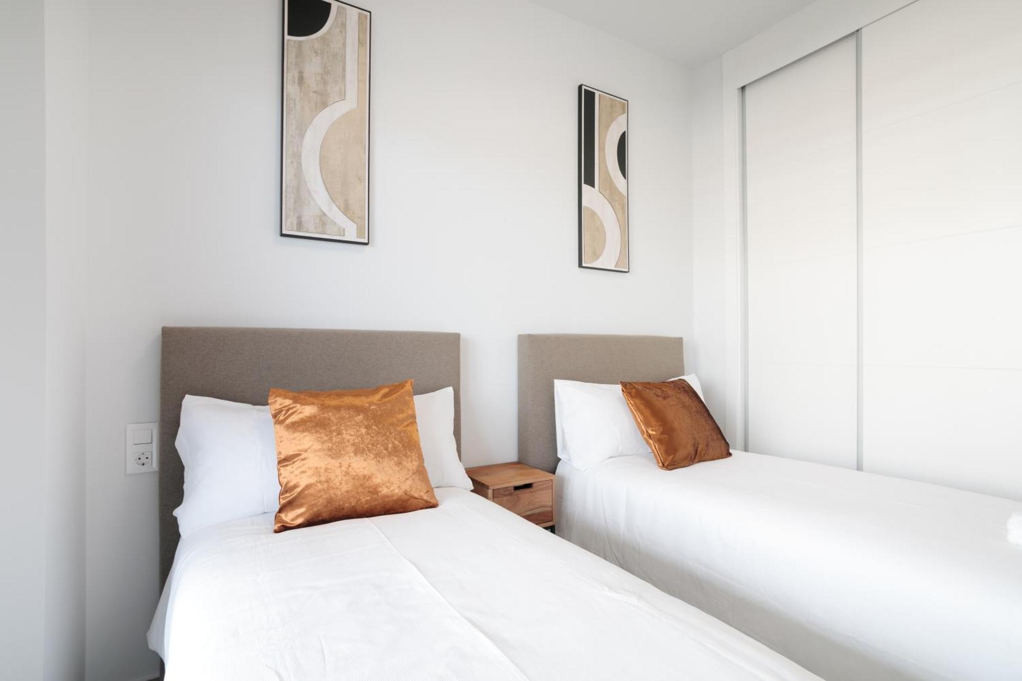Arenales Terrace Refugee New Apartment With Pool And Gym อาเรนาเลส เดล ซอล ภายนอก รูปภาพ