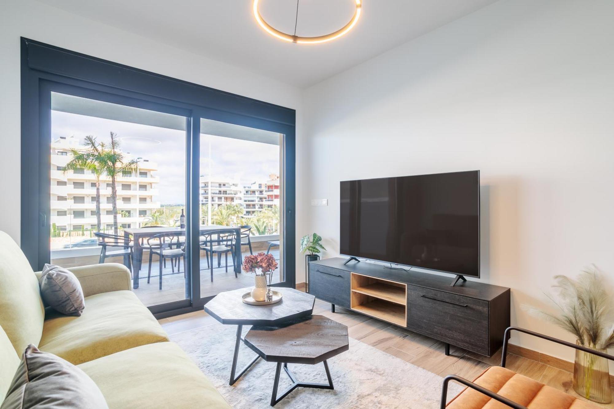 Arenales Terrace Refugee New Apartment With Pool And Gym อาเรนาเลส เดล ซอล ภายนอก รูปภาพ